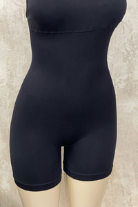 Mono negro corto push up