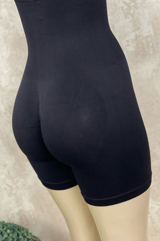 Image of Mono negro corto push up